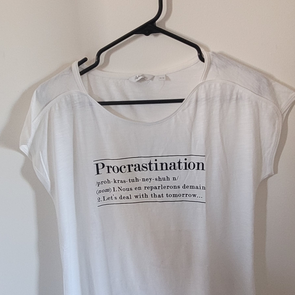 Reitmans White Procrastination Graphic Tee